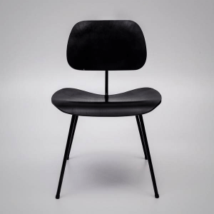 Cadeira DCM Charles e Ray Eames Preta-0